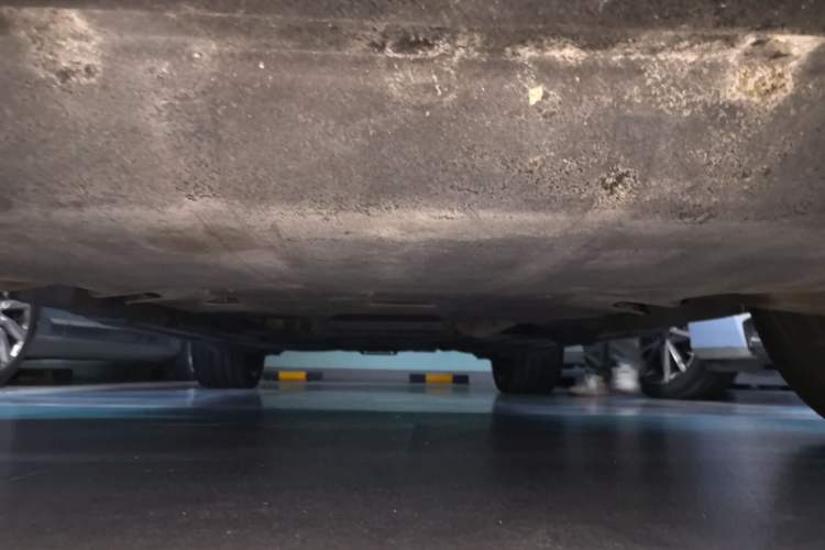 Used Porsche Macan 2023 Macan 2.0T Chassis Front