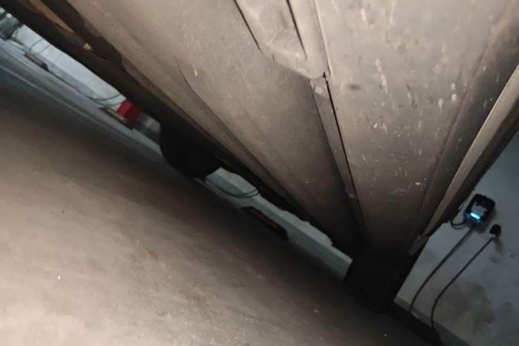 Used Porsche Macan 2023 Macan 2.0T Chassis Front Left