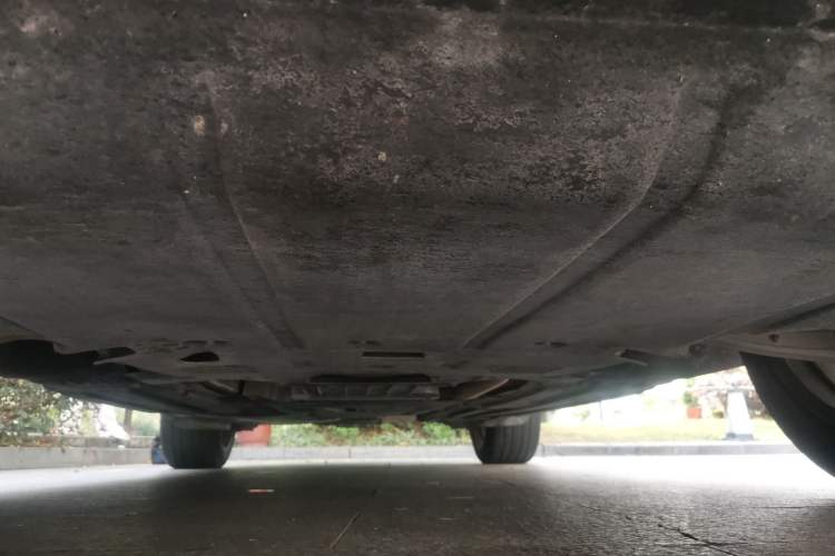 Used Porsche Macan 2023 Macan 2.0T Chassis Front