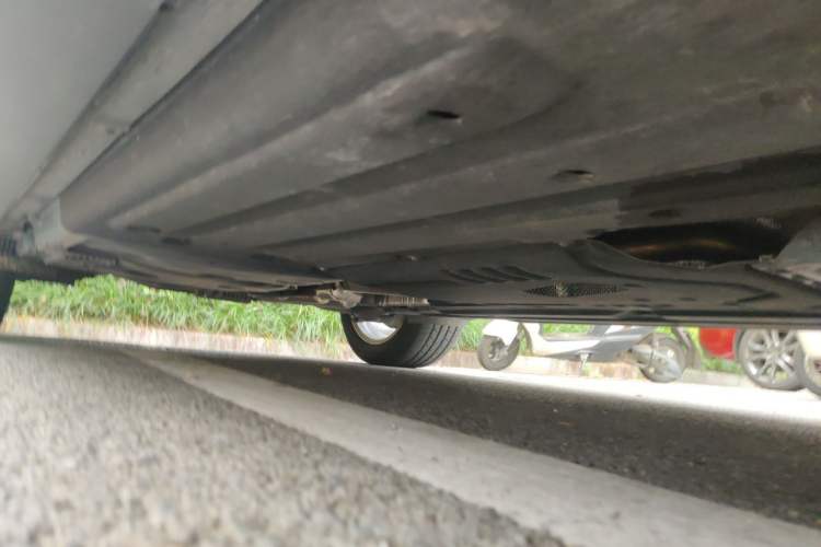 Used Porsche Macan 2023 Macan 2.0T Chassis Front Right