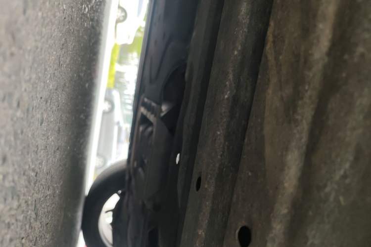 Used Porsche Macan 2023 Macan T 2.0T Chassis Front Right