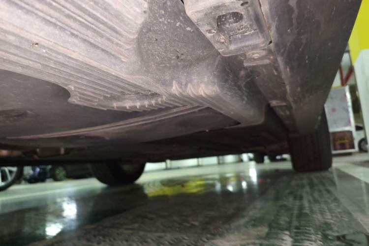 Used Porsche Macan 2023 Macan 2.0T Chassis Front Right