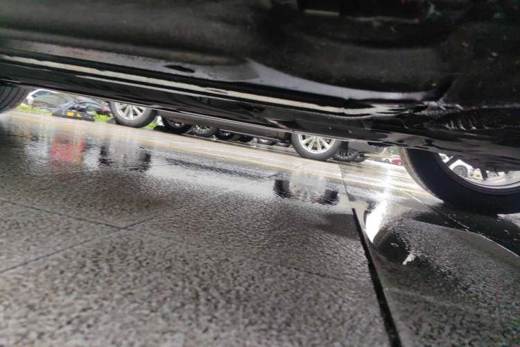 Used Porsche Macan 2023 Macan 2.0T Chassis Front Right