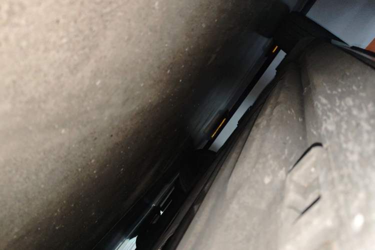 Used Porsche Macan 2023 Macan 2.0T Chassis Front Right