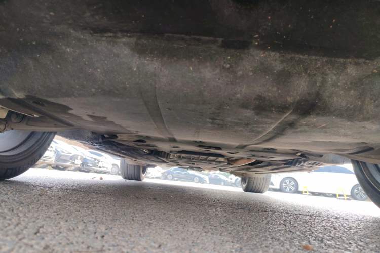 Used Porsche Macan 2023 Macan 2.0T Chassis Front