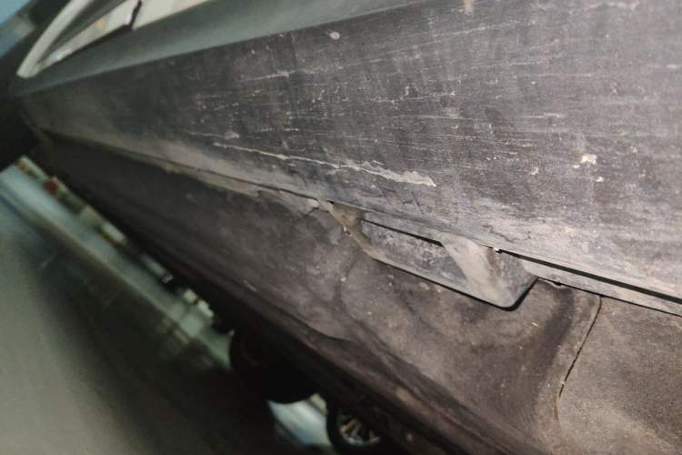 Used Porsche Macan 2023 Macan 2.0T Chassis Rear Left