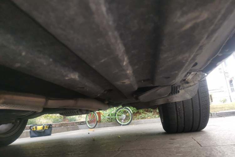 Used Porsche Macan 2023 Macan 2.0T Chassis Rear Left