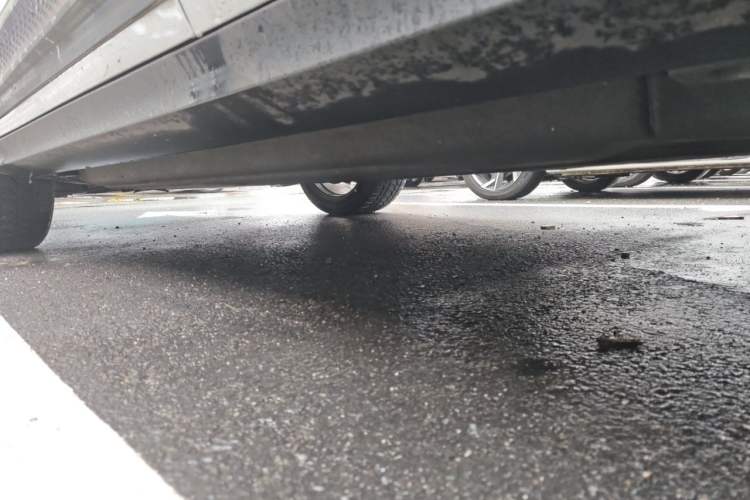 Used Porsche Macan 2023 Macan T 2.0T Chassis Rear Left