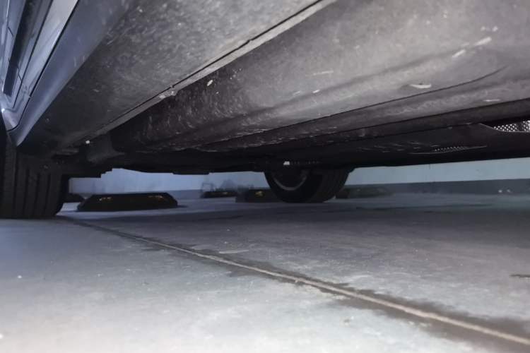 Used Porsche Macan 2023 Macan 2.0T Chassis Rear Left