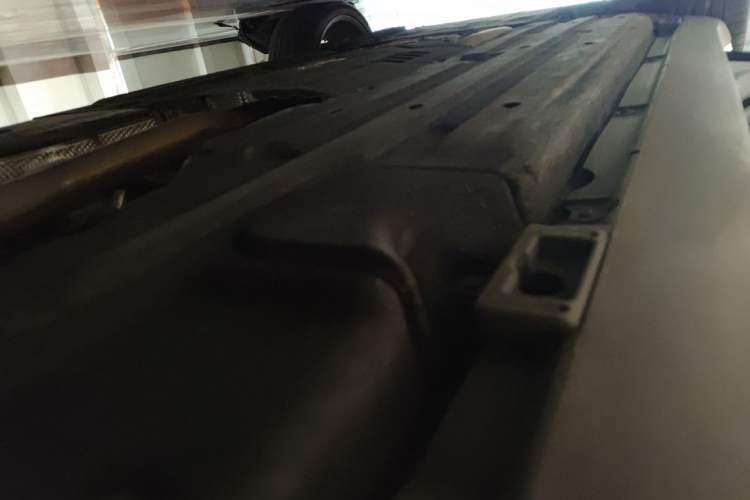 Used Porsche Macan 2023 Macan 2.0T Chassis Rear Left