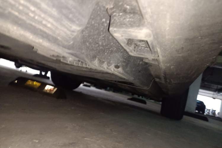 Used Porsche Macan 2023 Macan 2.0T Chassis Rear Right