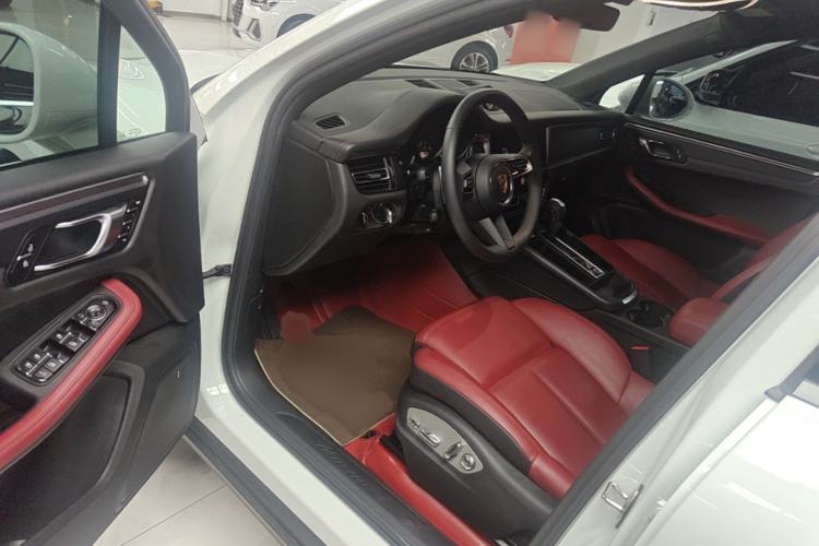 Used Porsche Macan 2023 Macan 2.0T Driver Seat