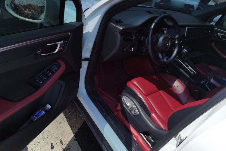 Used Porsche Macan 2023 Macan 2.0T Driver Seat