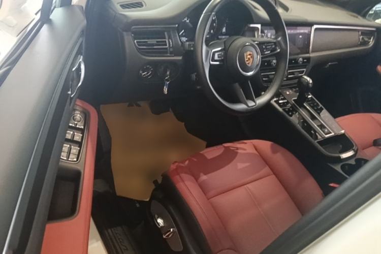 Used Porsche Macan 2023 Macan 2.0T Driver Seat