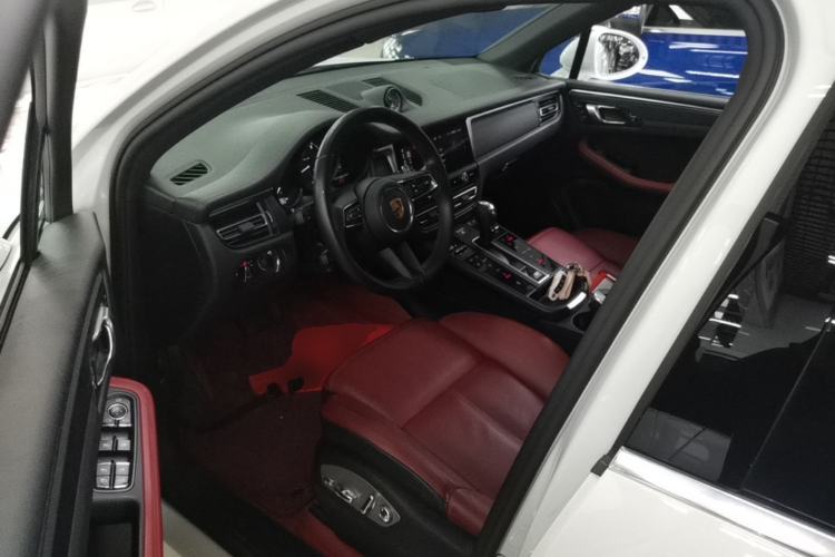 Used Porsche Macan 2023 Macan 2.0T Driver Seat