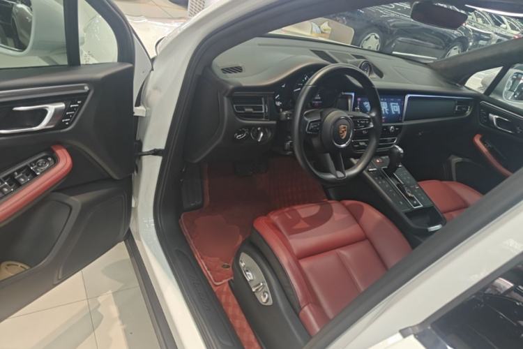 Used Porsche Macan 2023 Macan 2.0T Driver Seat