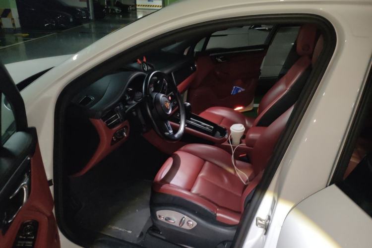 Used Porsche Macan 2023 Macan 2.0T Driver Seat