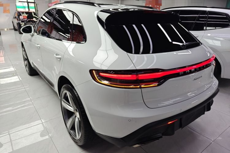 Used Porsche Macan 2023 Macan 2.0T Exterior 2