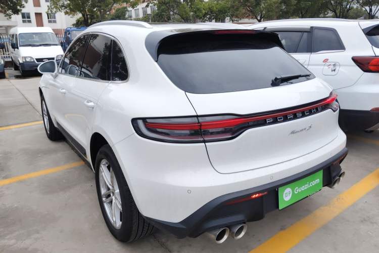 Used Porsche Macan 2023 Macan 2.0T Exterior 2