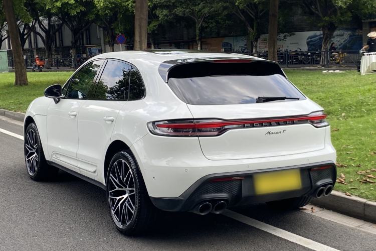 Used Porsche Macan 2023 Macan T 2.0T Exterior 3