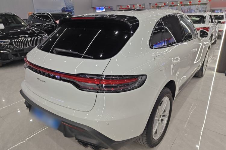 Used Porsche Macan 2023 Macan 2.0T Exterior 5