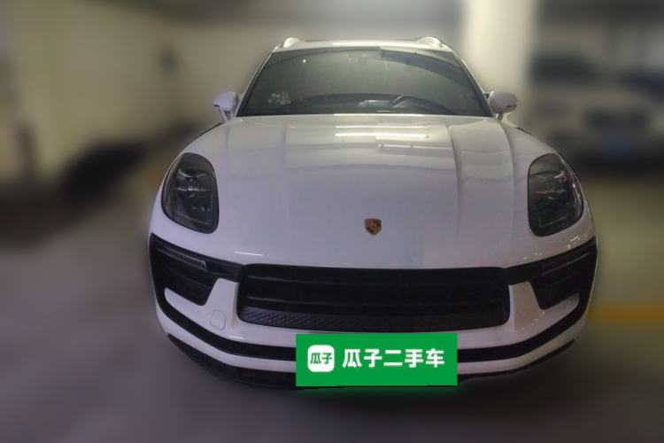 Used Porsche Macan 2023 Macan 2.0T Front