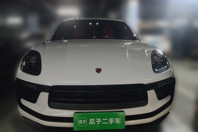 Used Porsche Macan 2023 Macan 2.0T Front
