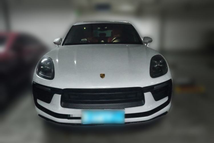 Used Porsche Macan 2023 Macan 2.0T Front