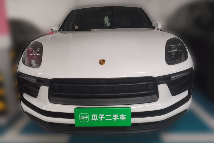 Used Porsche Macan 2023 Macan 2.0T Front