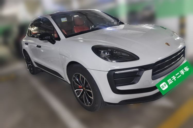 Used Porsche Macan 2023 Macan 2.0T Front Right 45 Deg
