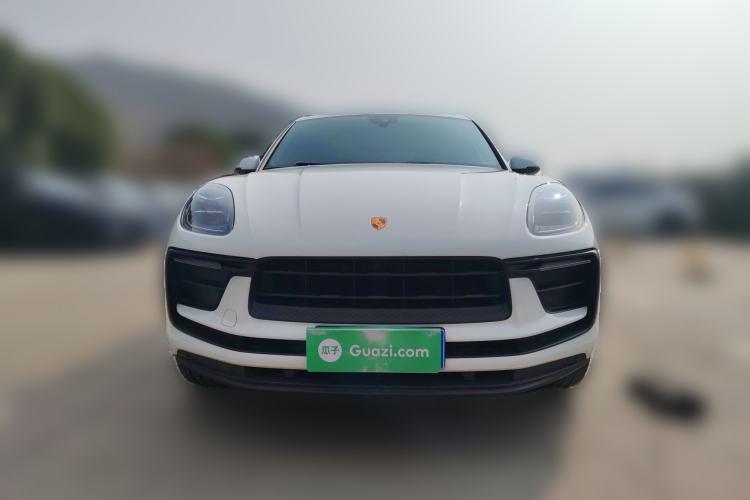 Used Porsche Macan 2023 Macan 2.0T Front
