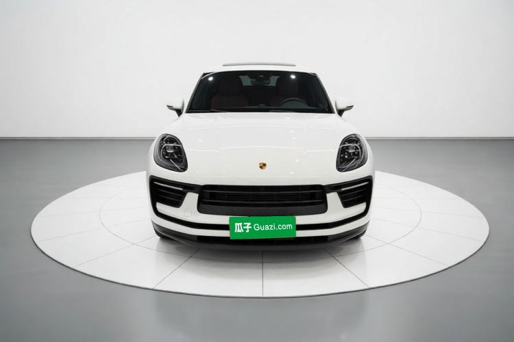 Used Porsche Macan 2023 Macan 2.0T Front