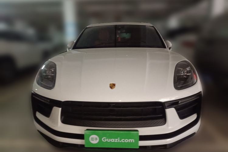 Used Porsche Macan 2023 Macan 2.0T Front