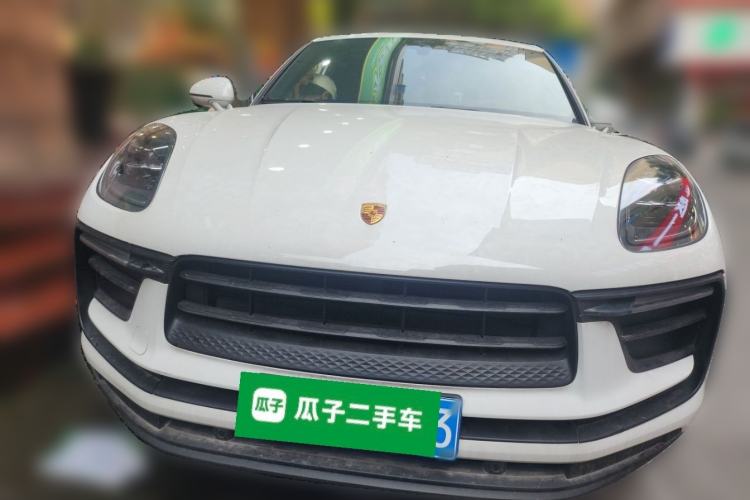 Used Porsche Macan 2023 Macan 2.0T Front