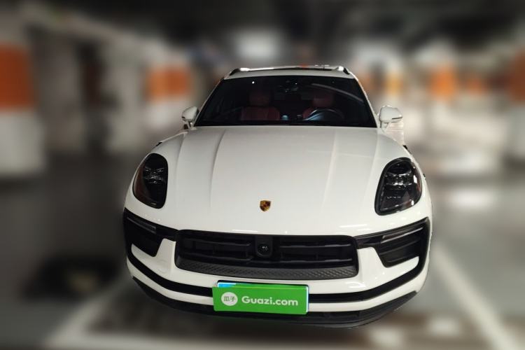 Used Porsche Macan 2023 Macan 2.0T Front
