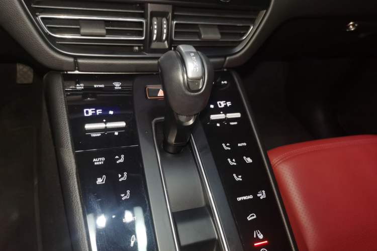 Used Porsche Macan 2023 Macan 2.0T Gear Lever