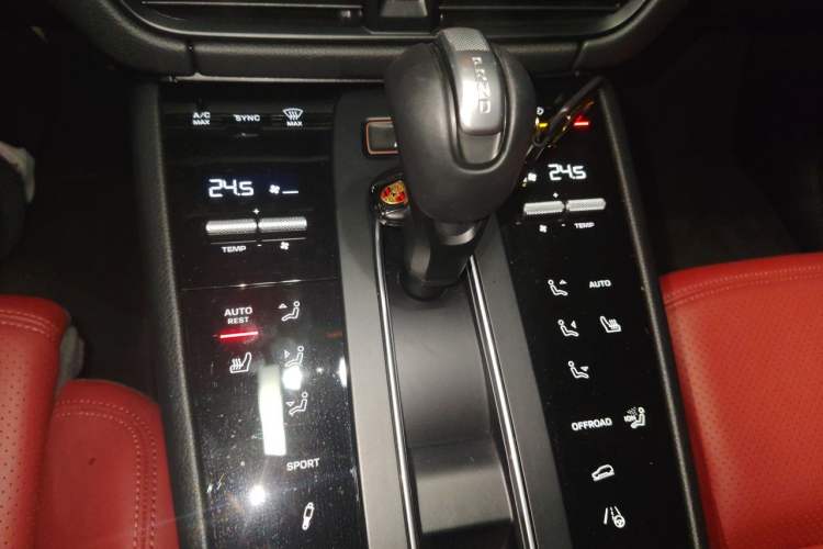 Used Porsche Macan 2023 Macan 2.0T Gear Lever