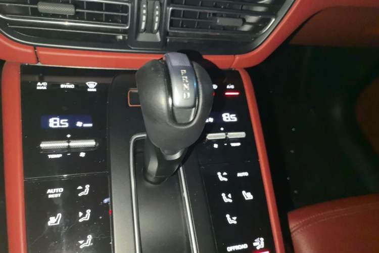 Used Porsche Macan 2023 Macan 2.0T Gear Lever