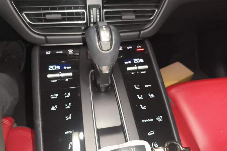 Used Porsche Macan 2023 Macan 2.0T Gear Lever