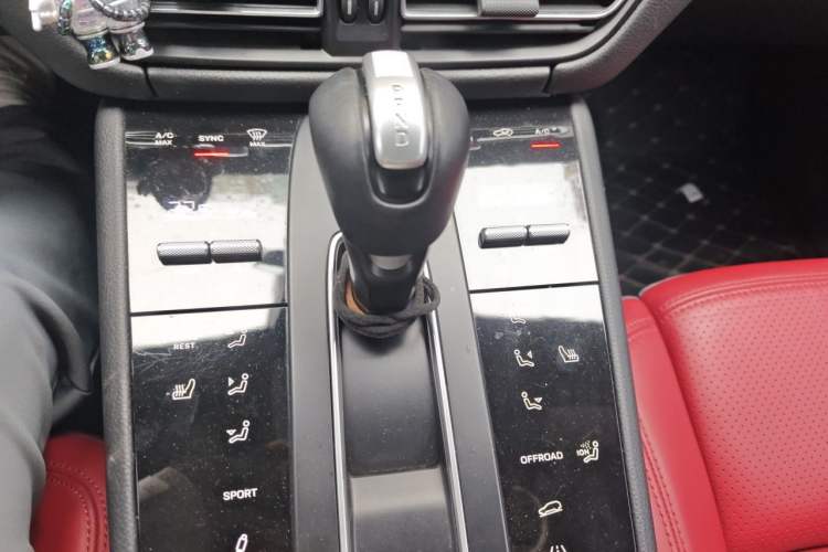 Used Porsche Macan 2023 Macan T 2.0T Gear Lever