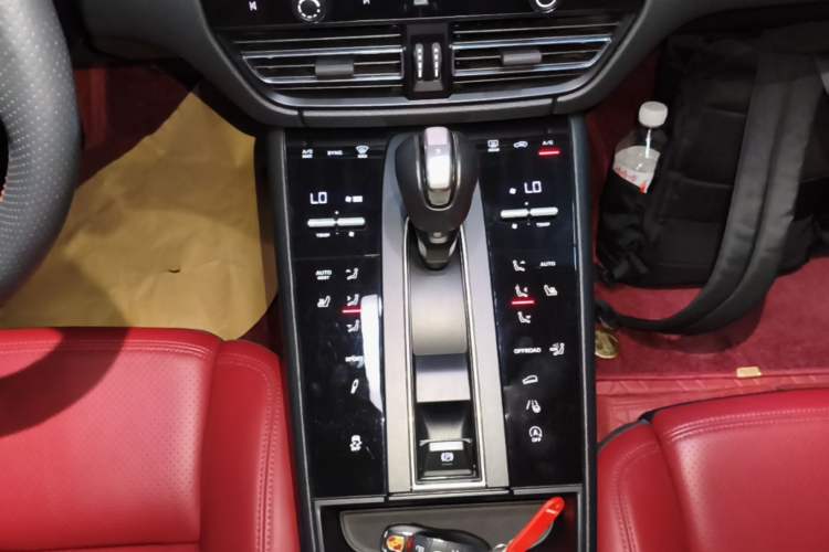 Used Porsche Macan 2023 Macan 2.0T Gear Lever