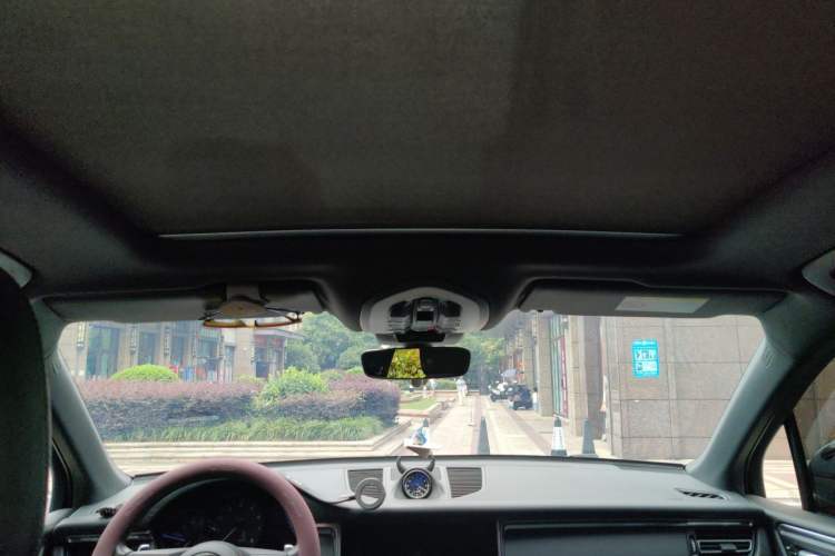 Used Porsche Macan 2023 Macan 2.0T Headliner