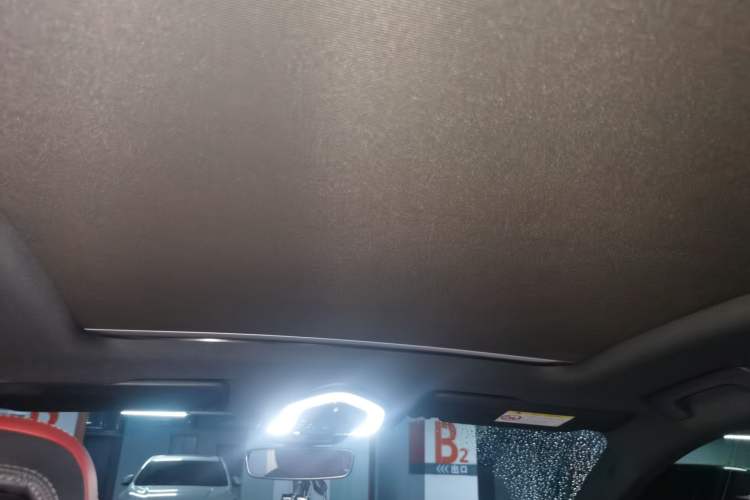 Used Porsche Macan 2023 Macan 2.0T Headliner