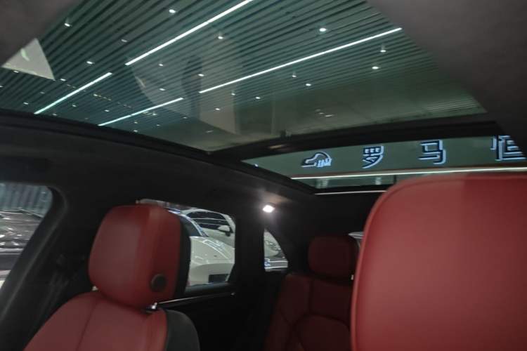 Used Porsche Macan 2023 Macan 2.0T Headliner