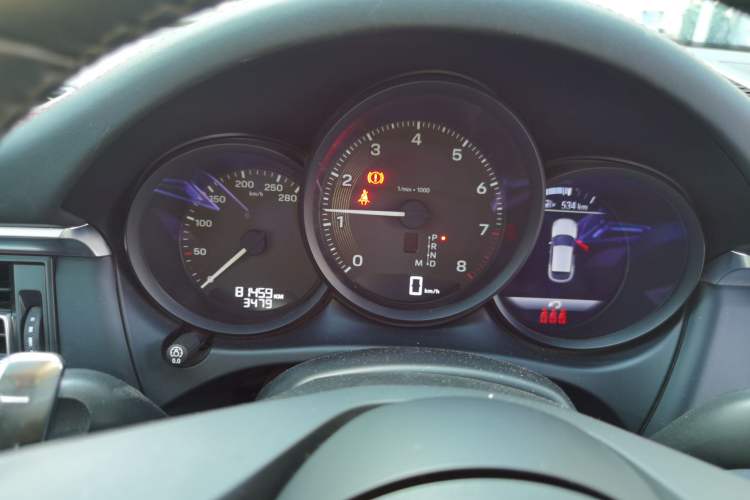 Used Porsche Macan 2023 Macan 2.0T Instrument Cluster