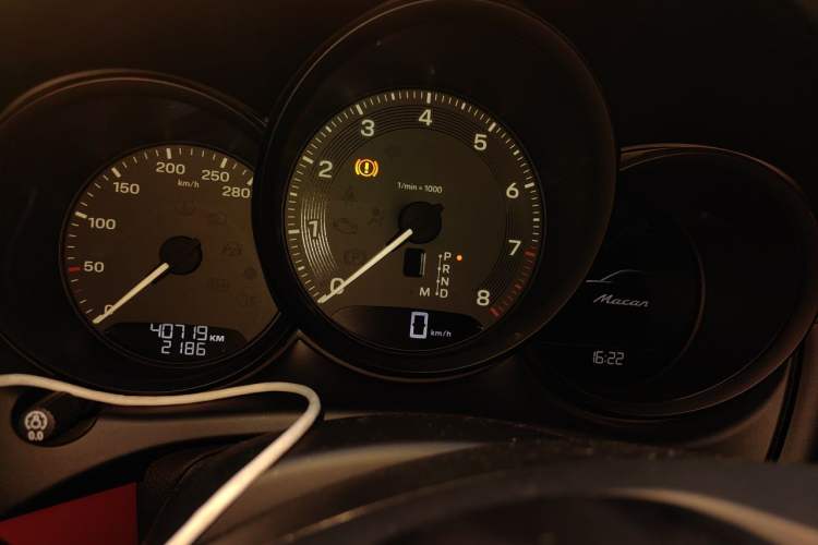 Used Porsche Macan 2023 Macan 2.0T Instrument Cluster