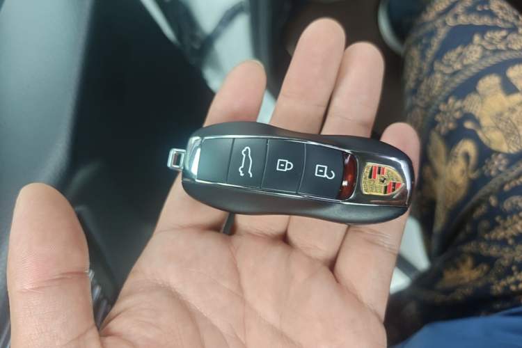 Used Porsche Macan 2023 Macan 2.0T Interior 1