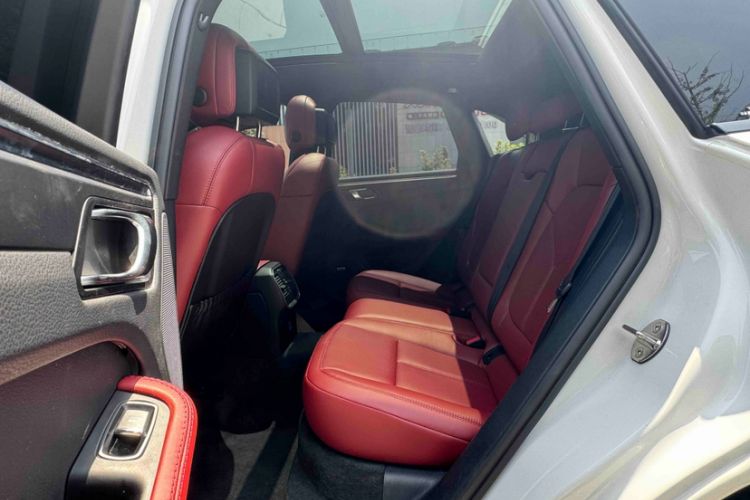 Used Porsche Macan 2023 Macan 2.0T Interior 12