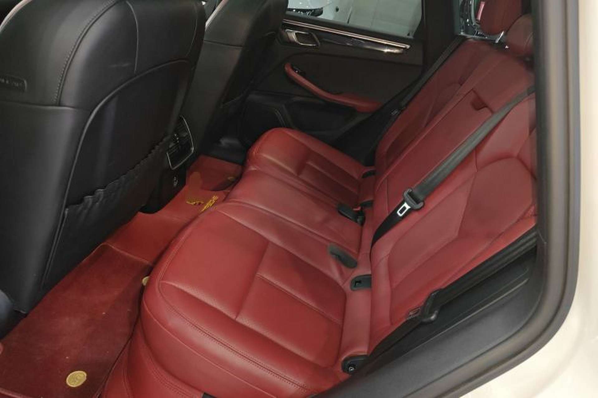 Used Porsche Macan 2023 Macan 2.0T Interior 4