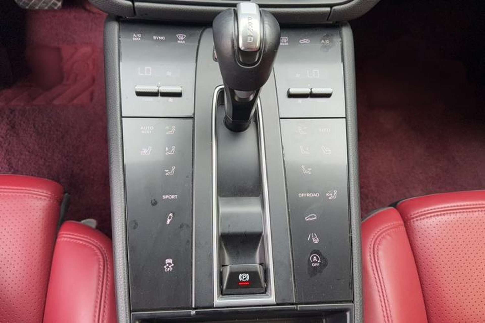 Used Porsche Macan 2023 Macan 2.0T Interior 4